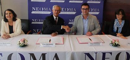 NEOMA Business School a signé un partenariat avec E. Leclerc Drive